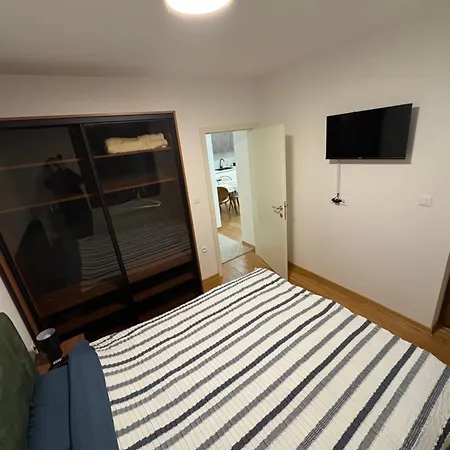 Maya 2 Sa Dve Spavace Sobe Appartement Vrnjačka Banja