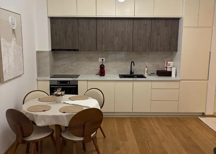 Maya 2 Sa Dve Spavace Sobe