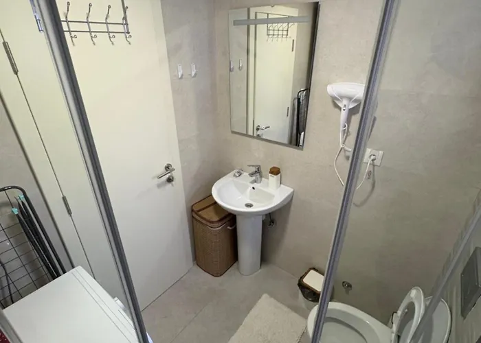 Maya 2 Sa Dve Spavace Sobe Appartement *